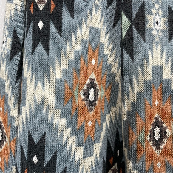 Aztec Print Cardigan NWT Large - Picture 4 of 6